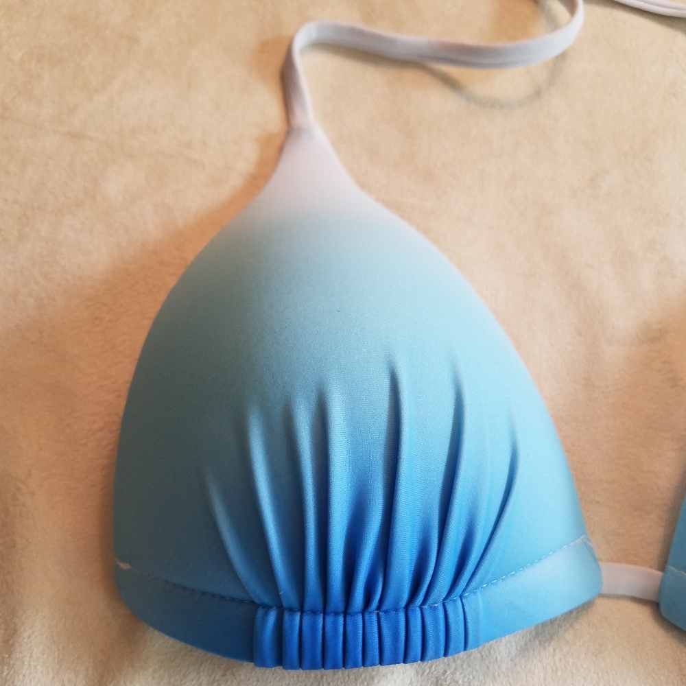 NWT BEAUTIFUL IN BLUE!  Ombre String Bikini - Picture 2 of 7